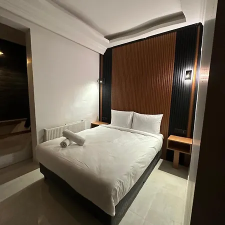 Rays - Bakirkoy Center 3*