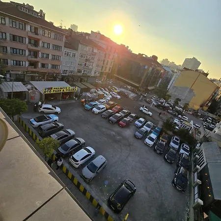 Hotel Rays Bakirkoey Center 3*
