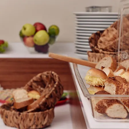 Rays - Bakirkoy Center Szálloda