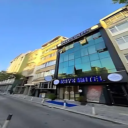 Rays - Bakirkoy Center Hotel 3*