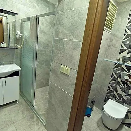 فندق Rays - Bakirkoy Center 3*