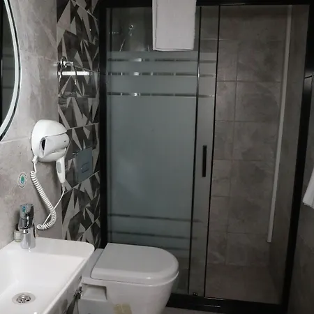 Rays - Bakirkoy Center Hotel 3*