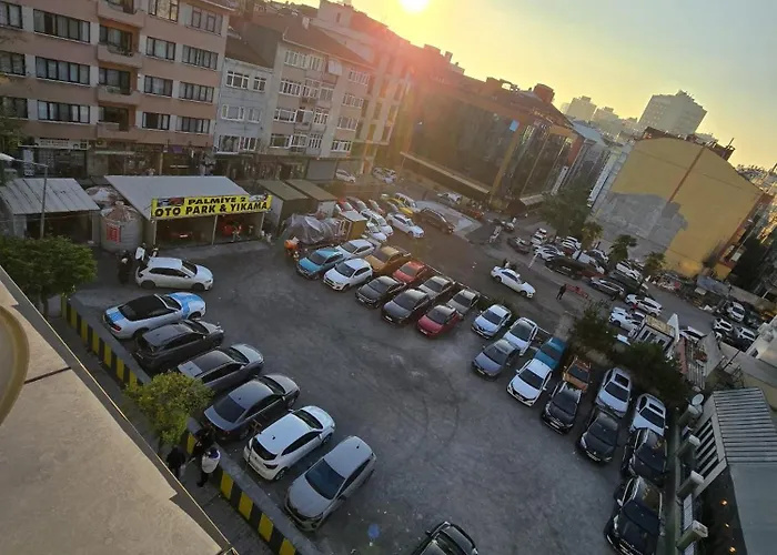 מלון Rays - Bakirkoy Center 3*